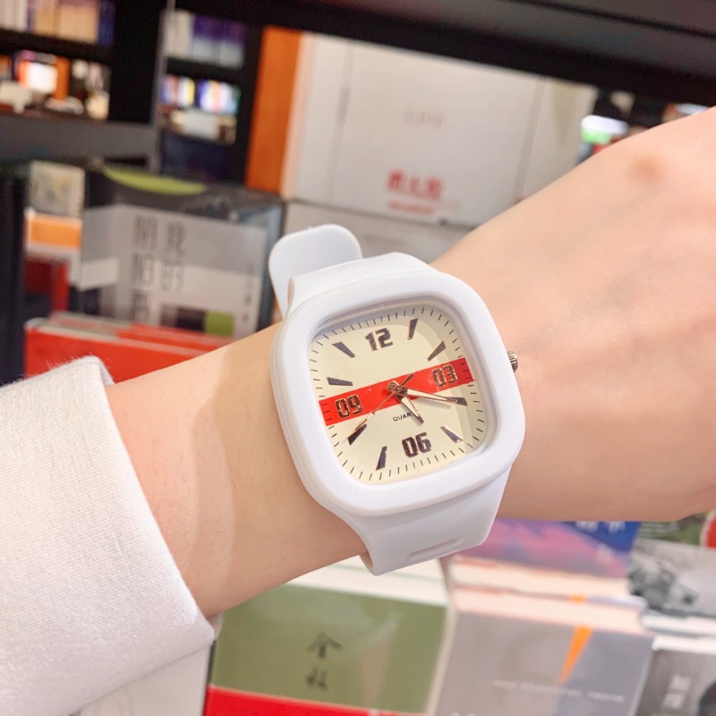 Square Silicone Electronic Wat - Outdoor Sport Watch recension och pris